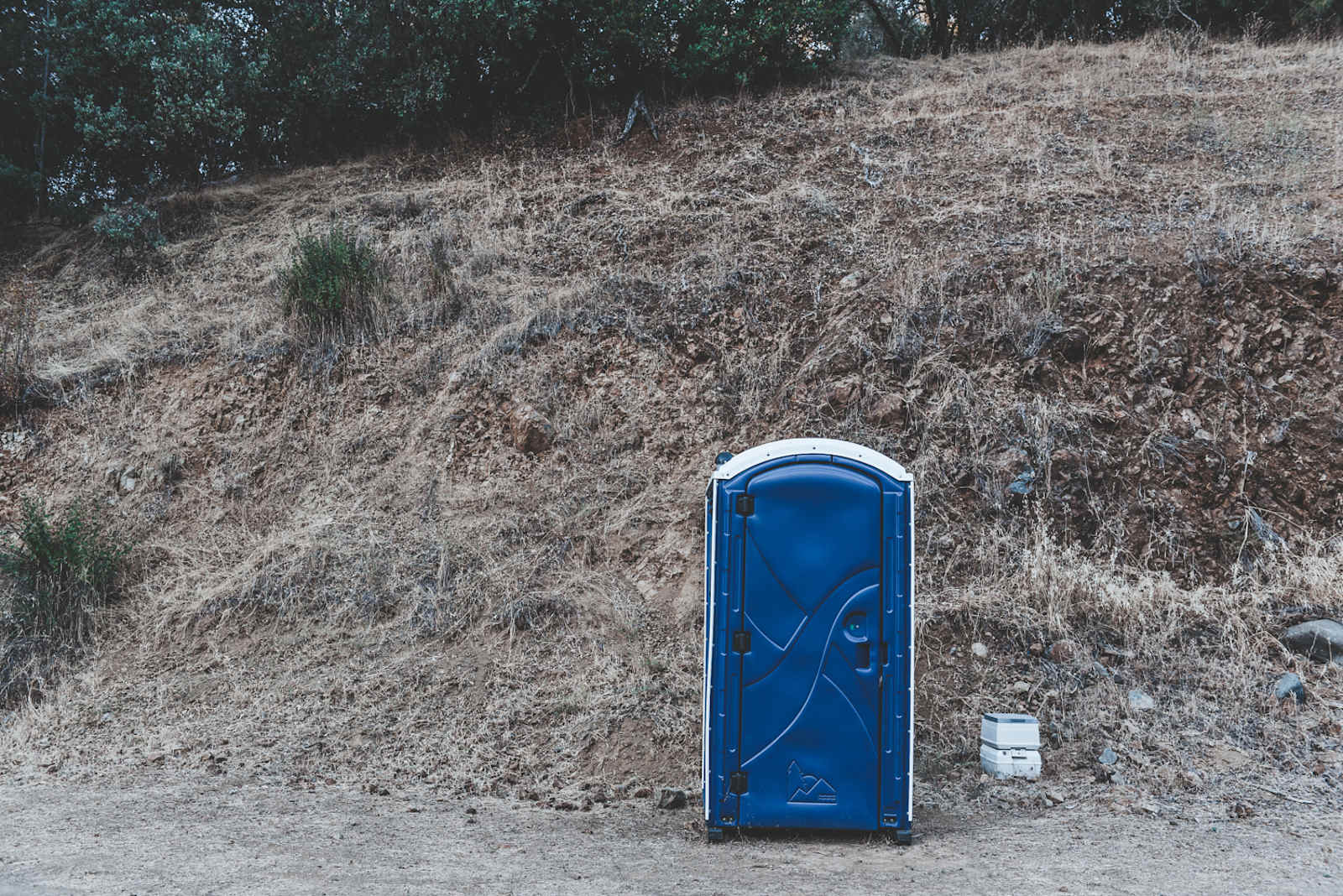 Private River Oasis - Lake Of The Pines, California - glamping.directory