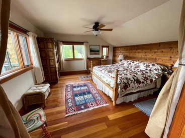 Secluded Cabin in Polebridge, Montana, with Fantastic Views of Glacier National Park - Dream Glamping Experience - Polebridge, Montana - glamping.directory