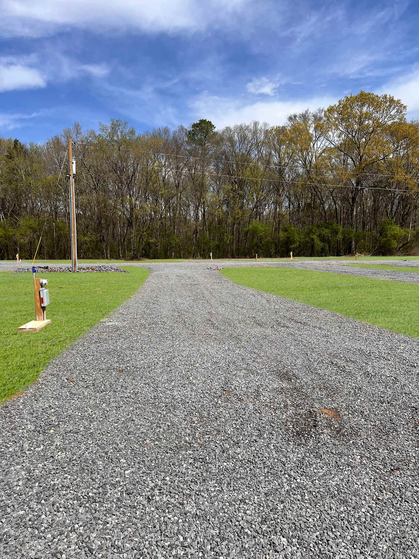 Knot Working Tiny Town - Guntersville, Alabama - glamping.directory
