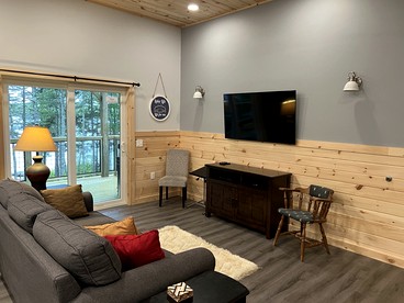 Stunning Cottage with Pool Table and Lake Access in Orland, Maine - Orland, Maine - glamping.directory