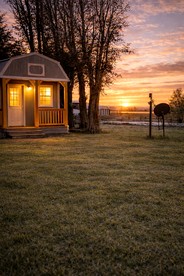 Wonderful Cabin with Fire Pit and Barbecue in Lynden, Washington - glamping.directory