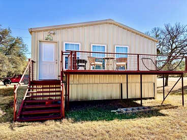 Serene Vacation Rental Oasis near Llano River in Texas - Llano, Texas - glamping.directory