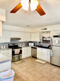 Serene Vacation Rental Oasis near Llano River in Texas - Llano, Texas - glamping.directory