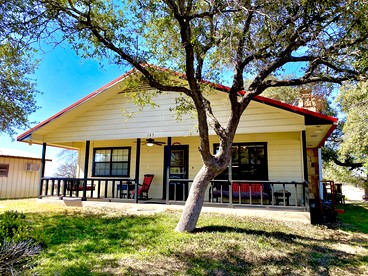 Serene Vacation Rental Oasis near Llano River in Texas - glamping.directory