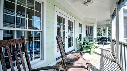 Luxury Historic Beach House with Lake Views in Oceanfront Gated Community near Pawleys Island, South Carolina - Georgetown, South Carolina - glamping.directory