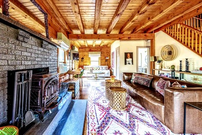 Modern, Cozy, Idyllic Log Cabin Secluded on 6 Serene Acres, Stone Ridge, New York - Stone Ridge, New York - glamping.directory