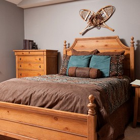 Family-Friendly Mountain Cottage Rental with Games Room in Chittenden, Vermont - Chittenden, Vermont - glamping.directory