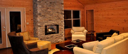 Idyllic Vacation Cabin Perched on Beaver Lake in Arkansas - Gravette, Arkansas - glamping.directory