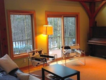 Beautiful Two-Bedroom Cabin Rental Set in the Forests of the Berkshires, Massachusetts - Peru, Massachusetts - glamping.directory
