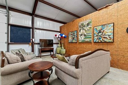Cozy Glamping Retreat with Outdoor Shower & Fire Pit near Wolfe City, Texas - Wolfe City, Texas - glamping.directory