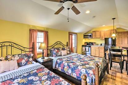 Charming Suite Rental for a Getaway in the Poconos near Scranton, Pennsylvania - glamping.directory