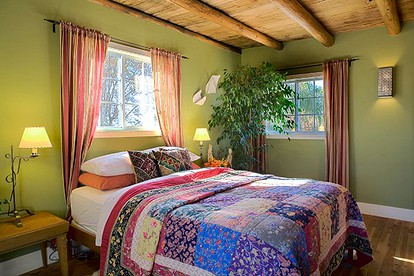 Luxury Camping Cottage with Wood-Burning Fireplace near Carson National Forest - Taos, New Mexico - glamping.directory