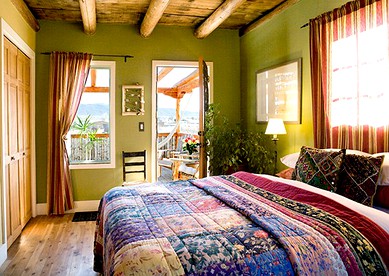 Luxury Camping Cottage with Wood-Burning Fireplace near Carson National Forest - Taos, New Mexico - glamping.directory