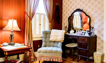 Romantic Rental in Stunning Bed and Breakfast near Williamsport, Pennsylvania - Williamsport, Pennsylvania - glamping.directory