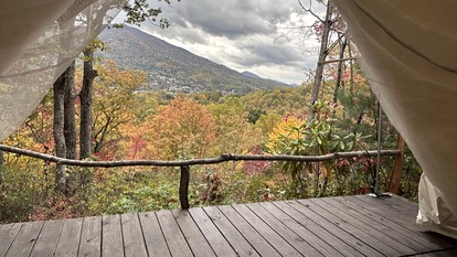 Gorgeous Safari Tent with Incredible Views for a Romantic Glamping Getaway near Waynesville, North Carolina - Waynesville, North Carolina - glamping.directory