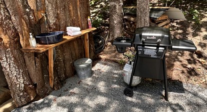 Gorgeous Safari Tent with Incredible Views for a Romantic Glamping Getaway near Waynesville, North Carolina - Waynesville, North Carolina - glamping.directory