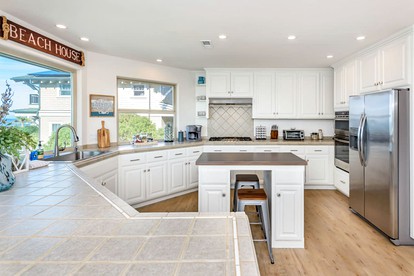 Oceanfront Vacation Rental by The Fitzgerald Marine Reserve in California - Moss Beach, California - glamping.directory