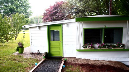 Blue Mountain Cabin With Lovely Natural Surroundings in NY - glamping.directory