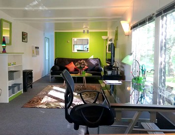 Blue Mountain Cabin With Lovely Natural Surroundings in NY - Saugerties, New York - glamping.directory