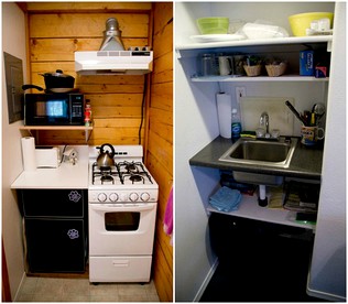Charming Bed and Breakfast Suite Offering Views of the Northern Lights in Alaska - North Pole, Alaska - glamping.directory