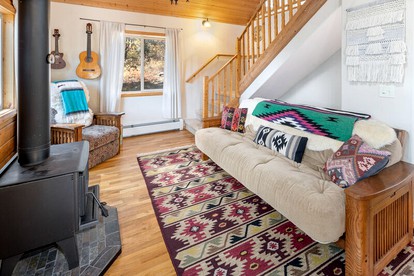 Delightful Cabin Accommodation for an Exciting Vacation in Durango, Colorado - Durango, Colorado - glamping.directory