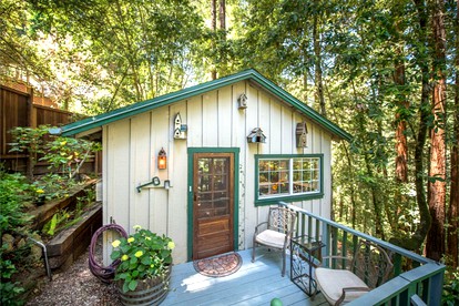 Secluded Cottage Rental with a Private Hot Tub in the Redwoods of Guerneville, California - glamping.directory