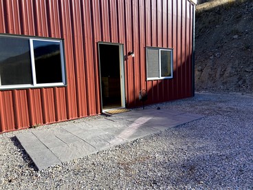 Unique Rustic Barn Retreat with Game Room near Yellowstone in Ennis, Montana - Cameron, Montana - glamping.directory