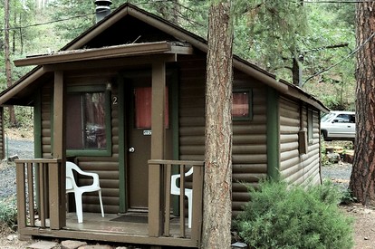 Pet Friendly Studio Cabin with Fireplace near Tonto National Forest, Central Arizona - glamping.directory