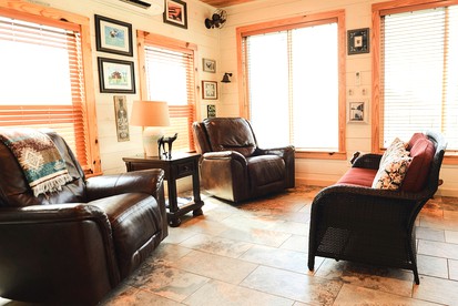 Riverside Zen and Pet-Friendly Escape Retreat in Bastrop, Texas - Bastrop , Texas - glamping.directory