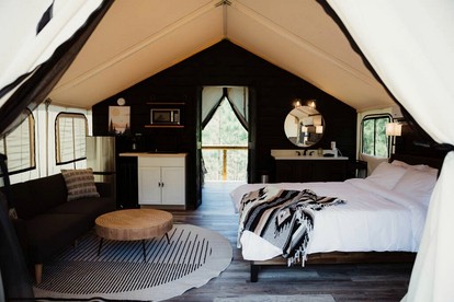 Marvelous Safari Tent with Bath Surrounded by Nature in Kentucky - Cadiz, Kentucky - glamping.directory