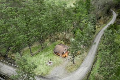Creekside Cabin with Hot Tub, Fire Pit, Grill at Basye, VA - Basye, Virginia - glamping.directory