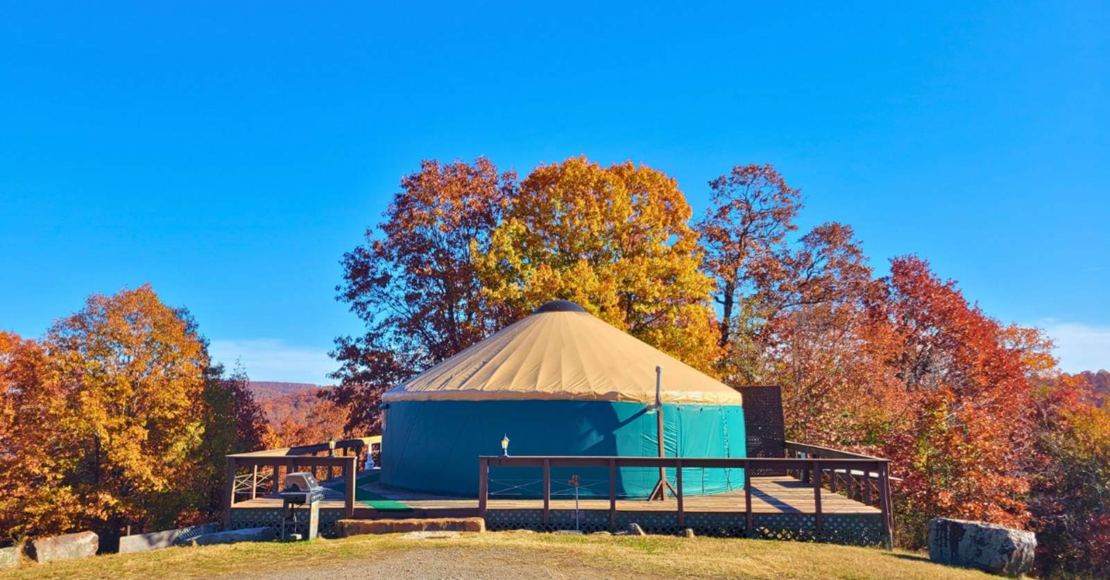 StoneWind Retreat - Luxury Yurts - glamping.directory