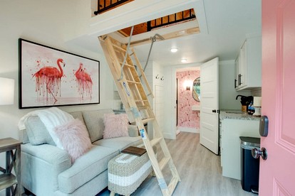 Colorful Tiny House with Outdoor Sauna and Jacuzzi in Alabama - Scottsboro, Alabama - glamping.directory