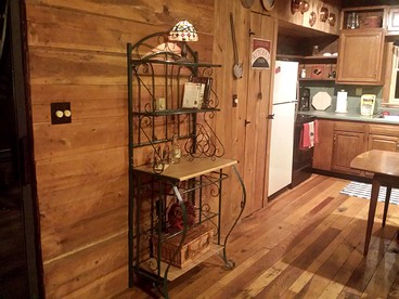 Cozy Vacation Rental with High-Speed Wi-Fi near Seven Springs, Pennsylvania - Champion, Pennsylvania - glamping.directory