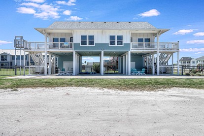 Beautiful Cottage Close to Beach in Rockport, Texas - Rockport, Texas - glamping.directory