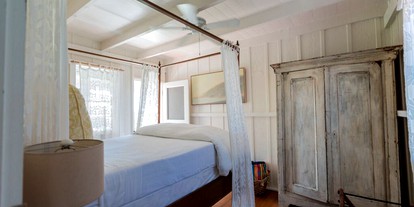 Charming Family-Friendly Cottage Rental with Ocean View near Mauna Kea Volcano, Hawaii - Hawi, Hawaii - glamping.directory
