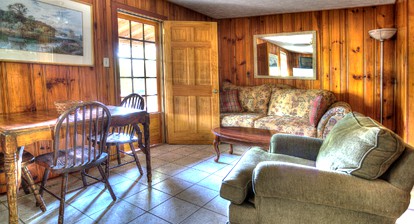 Deluxe Cabins for Rent near Lake Cumberland in Somerset, Kentucky - Somerset, Kentucky - glamping.directory