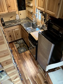 Many Pines Tiny House in in Chetek, WI - Chetek, Wisconsin - glamping.directory