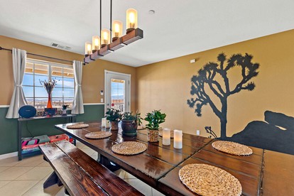 Amazing Joshua Tree Rental, Perfect for Family or Group Glamping and Yoga Retreats - Joshua Tree, California - glamping.directory