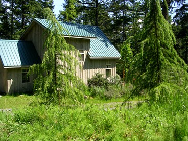 Handcrafted Camping Cabin with Eastsound Bay Views in San Juan Islands, Washington - Eastsound, Washington - glamping.directory