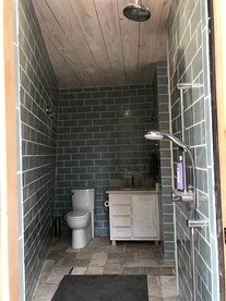 Romantic Cottage Rental on a Beautiful Farm in the Countryside near Austin, Texas - Red Rock, Texas - glamping.directory