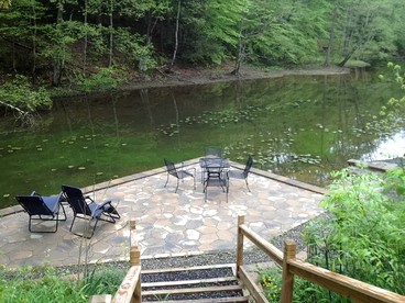 Waterfront Cottage near Big Indian Wilderness in Saugerties, New York - Saugerties, New York - glamping.directory