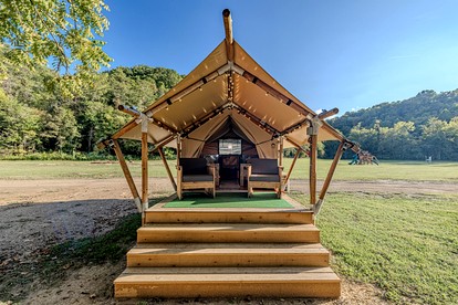 Splendid Safari Tent Sanctuary near Smoky Mountains in Tennessee - Newport, Tennessee - glamping.directory
