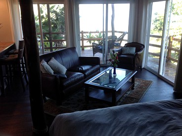 Idyllic Beach Rental with Ocean Views in Kailua-Kona, Hawaii - Holualoa, Hawaii - glamping.directory