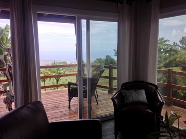 Idyllic Beach Rental with Ocean Views in Kailua-Kona, Hawaii - Holualoa, Hawaii - glamping.directory