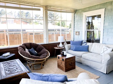 Historic Waterfront Beach House Rental for an Oregon Family Vacation - Seaside, Oregon - glamping.directory