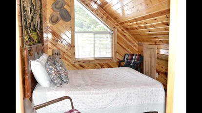 Peaceful Family-Friendly Cabin with Game Loft Near Old Faithful in Island Park, Idaho - Island Park, Idaho - glamping.directory