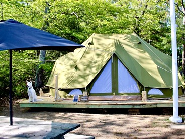 Island Tent Overlook in Monmouth, ME - Monmouth, Maine - glamping.directory