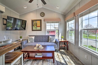 Family Friendly Cottage Complex for Glamping in Pennsylvania - Scranton, Pennsylvania - glamping.directory