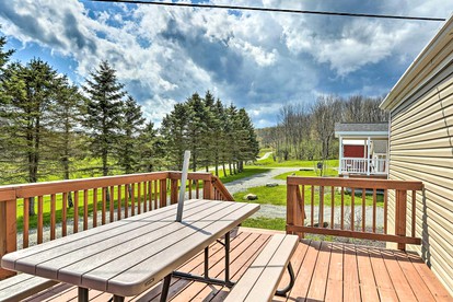 Family Friendly Cottage Complex for Glamping in Pennsylvania - Scranton, Pennsylvania - glamping.directory